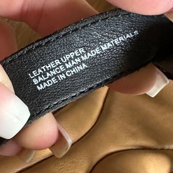 Børn Bernese Cage Wedge Sandal In Black Leather - Picture 7 of 9